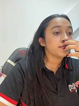 cata megan online show from January 7, 5:12 am