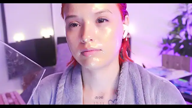 LorenRosse online show from January 19, 5:37 am