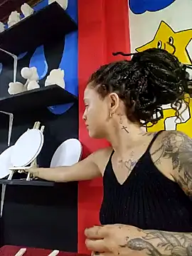 LorenRosse online show from February 13, 12:02 am