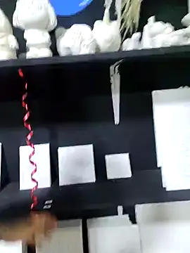 LorenRosse online show from February 23, 12:08 am