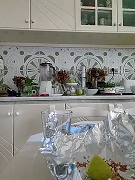 LorenRosse online show from September 24, 4:16 am