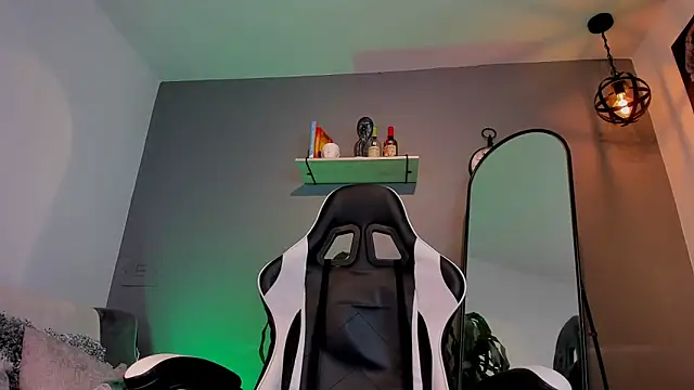 jaxon colton online show from February 1, 2:56 pm