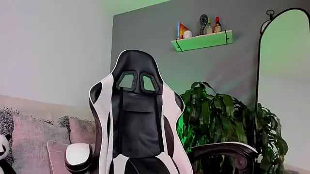 jaxon colton online show from February 2, 6:26 am