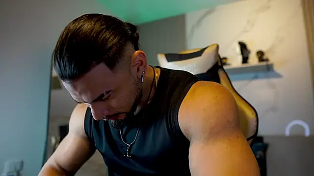 jaxon colton online show from October 2, 1:34 am