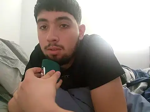 Snapshot of hornycollegestudenthung chatting on February 8, 11:13 pm hornycollegestudenthung online show from February 8, 11:13 pm