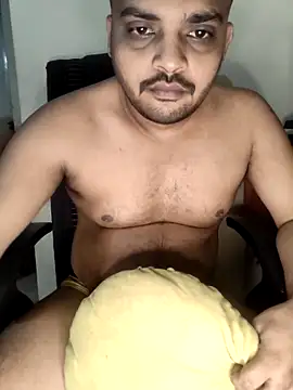 Mr Handsome hunk online show from October 27, 5:39 pm