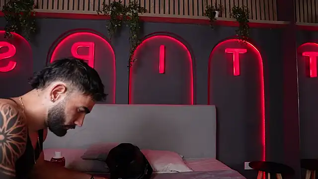 Austin bolt online show from October 30, 3:19 am