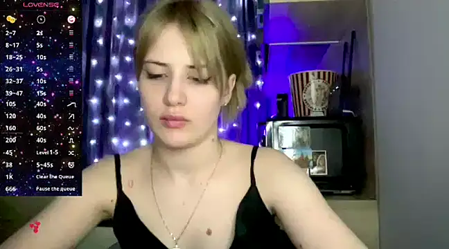 PureAlisMiracle online show from December 8, 7:11 pm