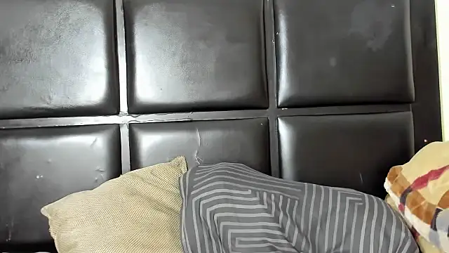 Sweetdelight86 online show from October 9, 1:47 am