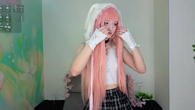 Naughty  Couplles online show from September 17, 3:30 am