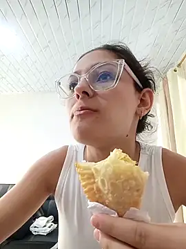 Ary-18 online show from November 27, 2:30 pm