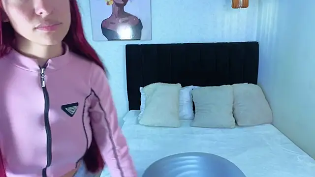 Scarlett  bell online show from October 1, 1:17 pm