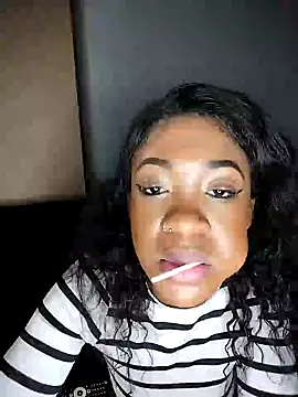 pixie-na online show from October 27, 7:29 pm