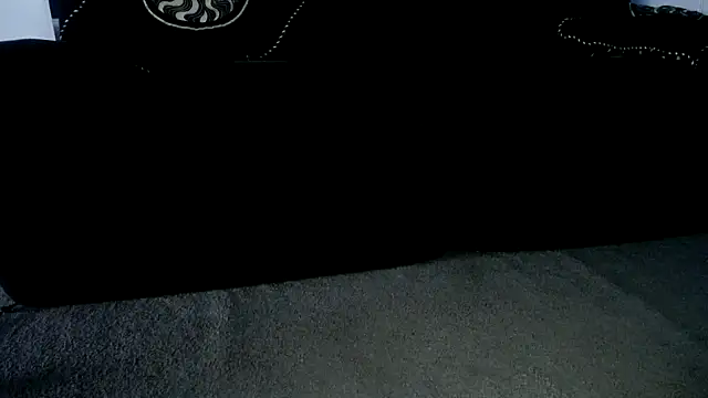 Niquitasparkles online show from December 2, 3:56 am