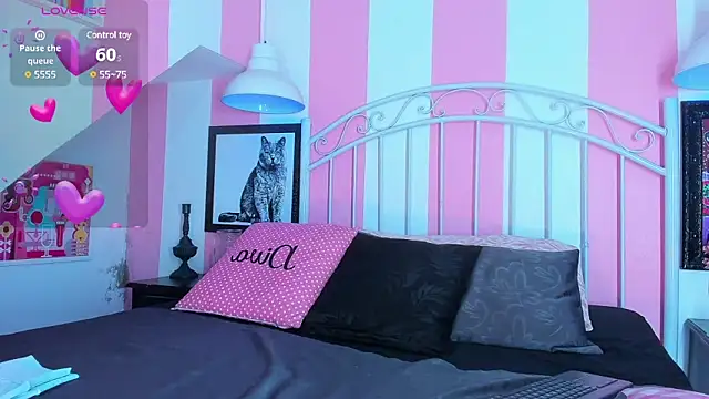 Snapshot of Liah_Grey8 chatting on January 8, 9:01 pm Liah Grey8 online show from January 8, 9:01 pm