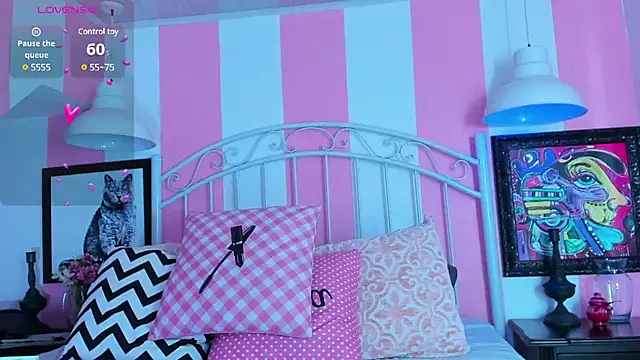 Snapshot of Liah_Grey8 chatting on March 17, 9:23 pm Liah Grey8 online show from March 17, 9:23 pm