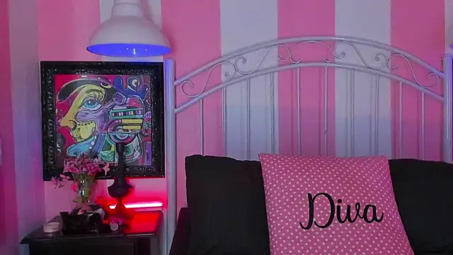 Snapshot of Liah_Grey8 chatting on October 9, 9:24 pm Liah Grey8 online show from October 9, 9:24 pm