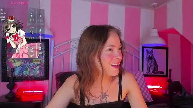 Snapshot of Liah_Grey8 chatting on December 3, 8:29 pm Liah Grey8 online show from December 3, 8:29 pm