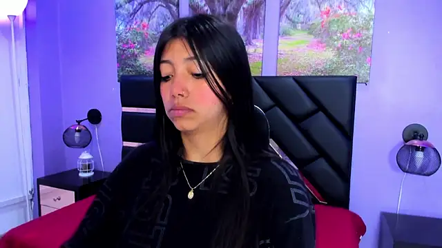 KimberlyVillaLobos online show from October 4, 11:41 am