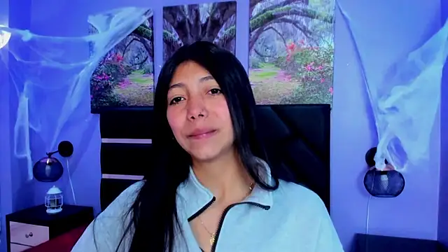 KimberlyVillaLobos online show from November 4, 11:31 am