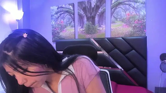 KimberlyVillaLobos online show from November 25, 11:32 am