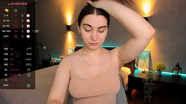 hannacheekss  online show from January 27, 1:59 am