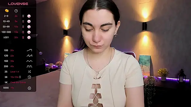 hannacheekss  online show from February 28, 2:09 am