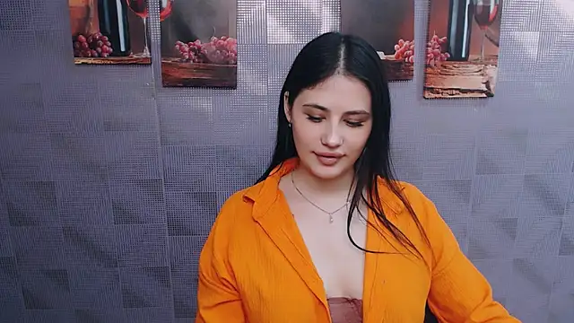 Snapshot of AliceSexyyy_ chatting on January 22, 5:28 pm AliceSexyyy online show from January 22, 5:28 pm