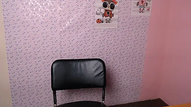 Snapshot of AliceSexyyy_ chatting on February 4, 7:22 pm AliceSexyyy online show from February 4, 7:22 pm