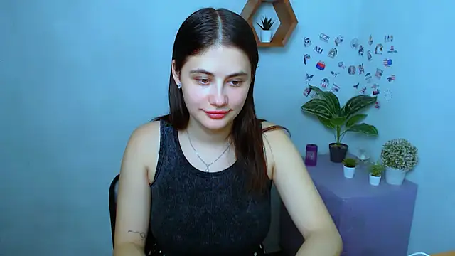 Snapshot of AliceSexyyy_ chatting on September 20, 8:32 pm AliceSexyyy online show from September 20, 8:32 pm