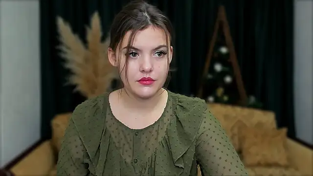 showmeparadise online show from January 5, 2:30 pm