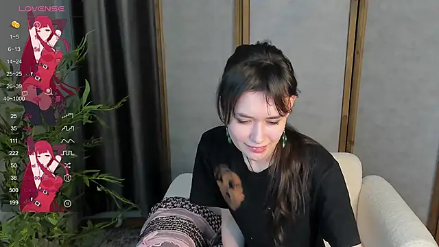 Emily Strikeee online show from February 26, 10:15 am