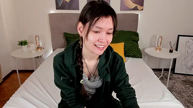 Emily Strikeee online show from March 15, 2:35 am