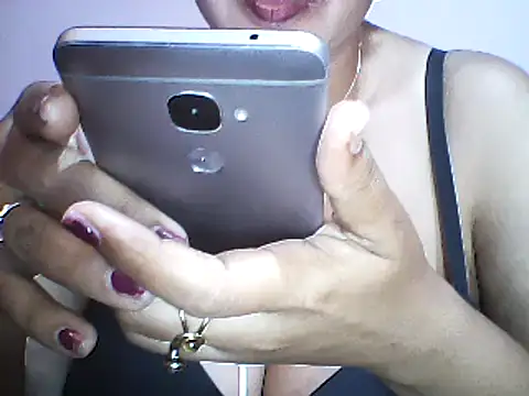 layanah12 online show from January 26, 6:58 pm