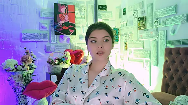 EvaThopson online show from February 19, 6:54 pm