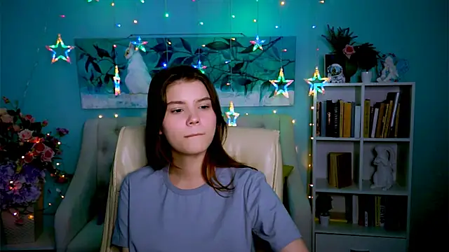 EvaThopson online show from March 4, 11:29 am