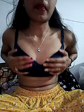 pikubaby online show from February 3, 10:00 pm