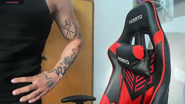 Snapshot of crissantillana chatting on January 24, 9:37 pm crissantillana online show from January 24, 9:37 pm