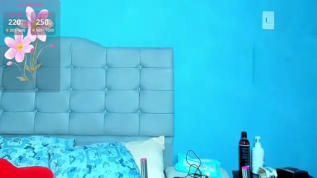 Selenakyle92  online show from January 24, 12:09 am