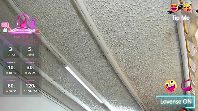 Selenakyle92  online show from October 8, 4:26 pm