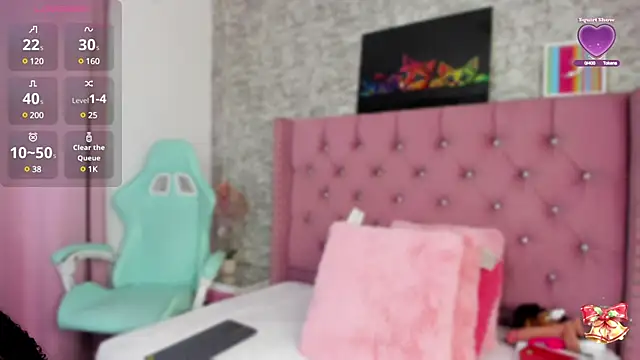 NahiaraReina online show from December 29, 1:38 pm