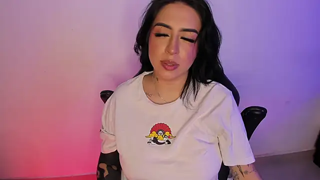 AnnikaMerliahh  online show from September 23, 4:59 am