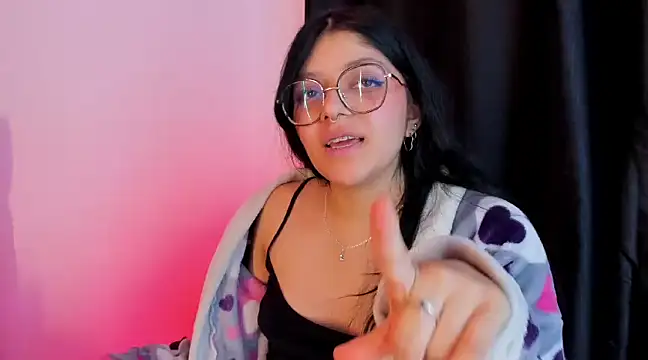 lana dol online show from February 8, 7:05 pm