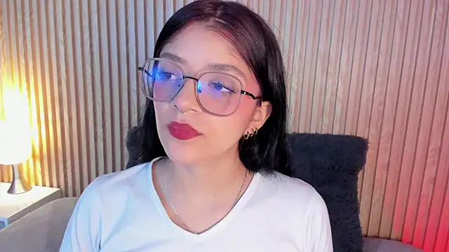 lana dol online show from October 18, 2:18 pm