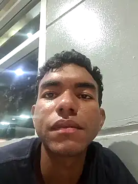 Reynold2608 online show from January 3, 1:38 am