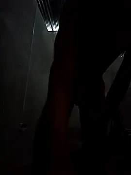 Reynold2608 online show from January 8, 9:55 pm