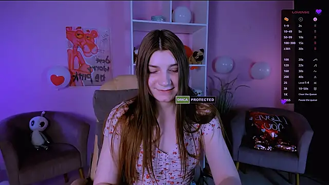 pure radiance1 online show from February 25, 12:34 pm