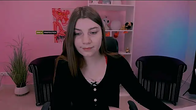 pure radiance1 online show from March 13, 9:43 am