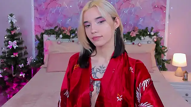 as1an girlfriend online show from December 27, 6:46 am