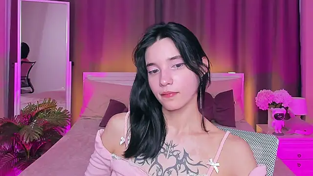 as1an girlfriend online show from March 14, 12:51 pm